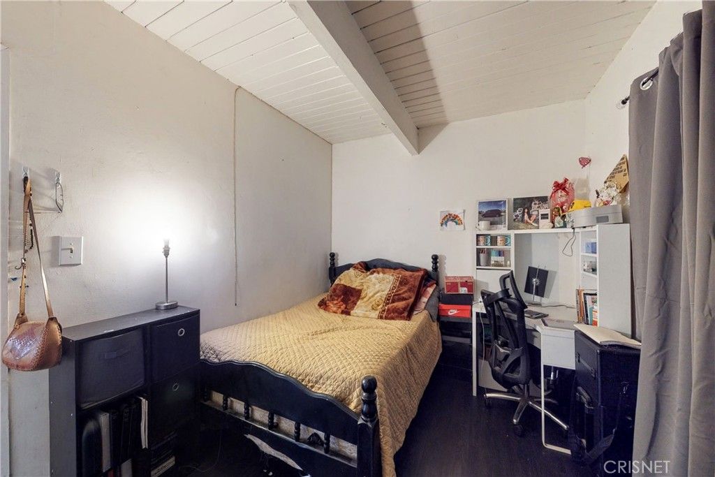 listing image 130729867803776915015