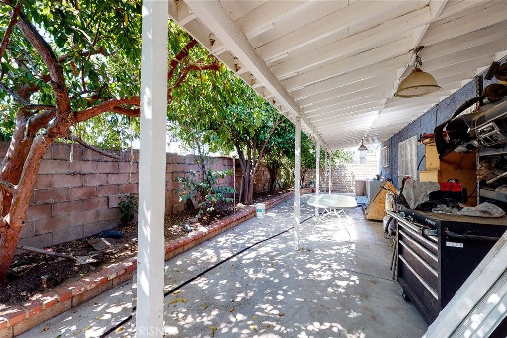 listing image 130725460855749907036