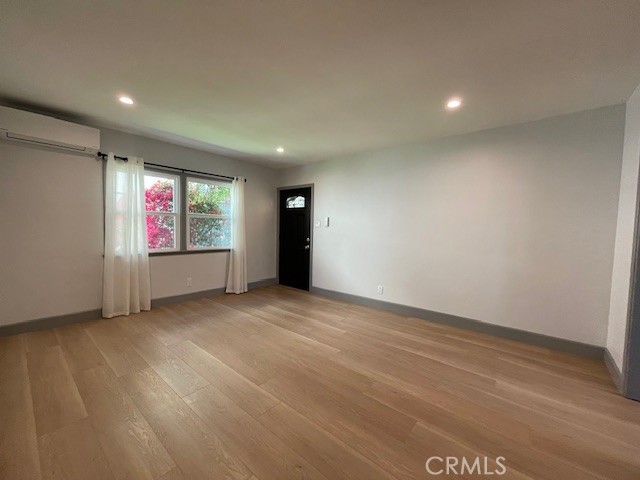 Conveniently located in a sought-after area of Burbank, this updated one-bedroom, one-bath unit offers modern comfort and style. Featuring a functional floor plan, the space includes a bright living room, an extended eat-in kitchen with designer finishes, and a beautifully renovated bathroom. Enjoy new flooring, fresh paint, and a thoughtfully designed layout that maximizes both space and comfort. This unit has no parking. Street parking only.