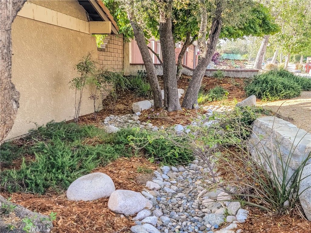listing image 130721984556982085321