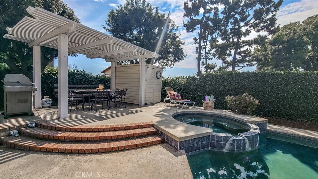 listing image 130729253697440625829