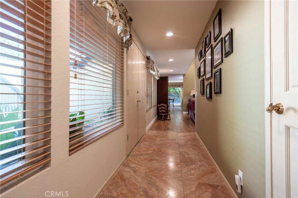 listing image 130729144999099096720