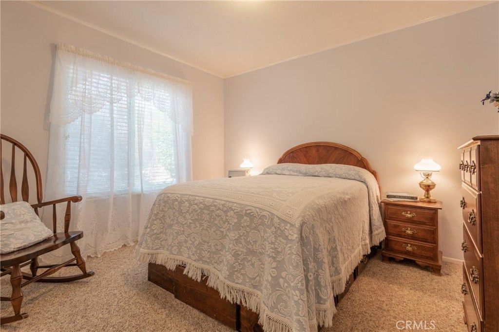 listing image 130725282236731228057