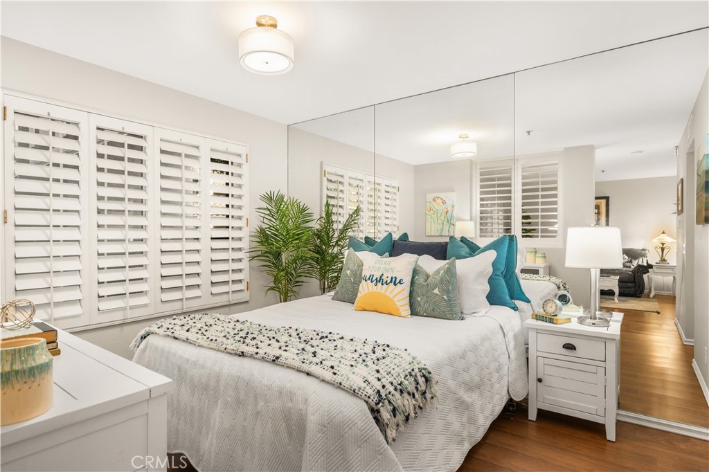 2800 Keller Dr. #264