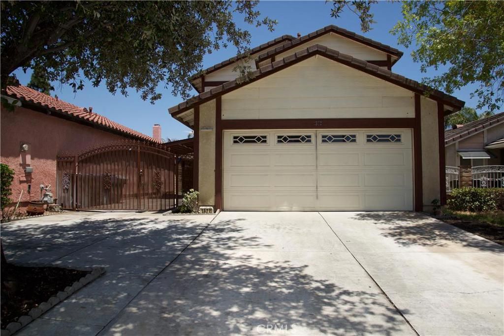listing image 130724074081098630681