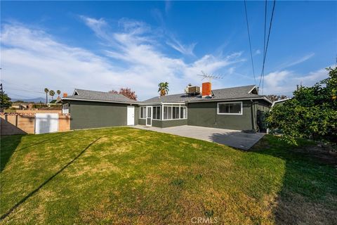 A home in San Dimas