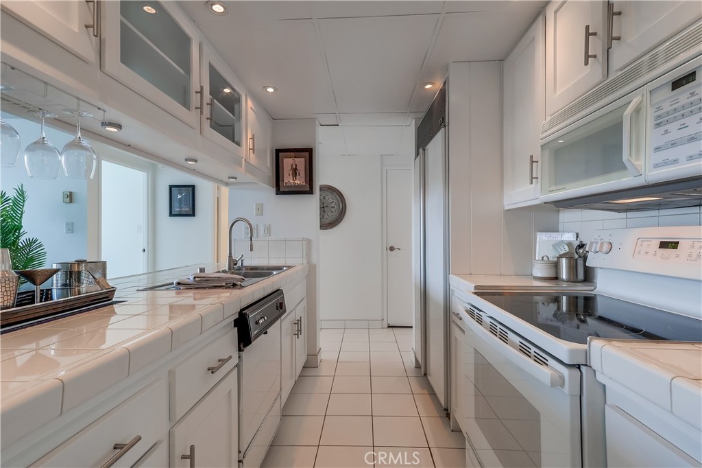 2601 E Ocean Boulevard 303