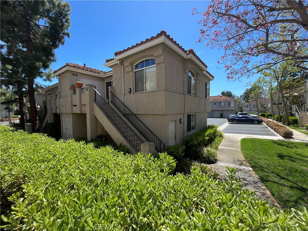 Photo 1 of 12 of 185 Cinnamon Teal condo