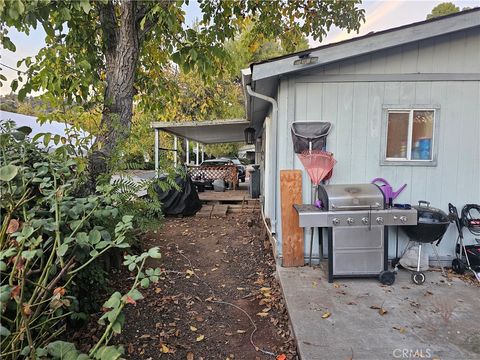 A home in Clearlake Oaks