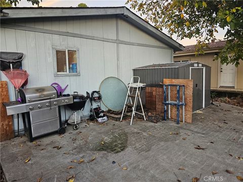 A home in Clearlake Oaks