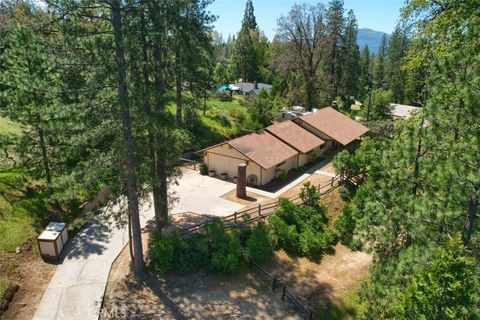 A home in Oakhurst