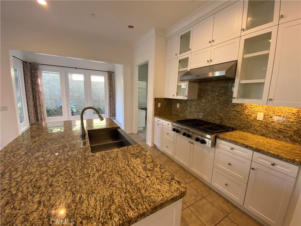 MAGNOLIA (CVMAG) - Residential Lease