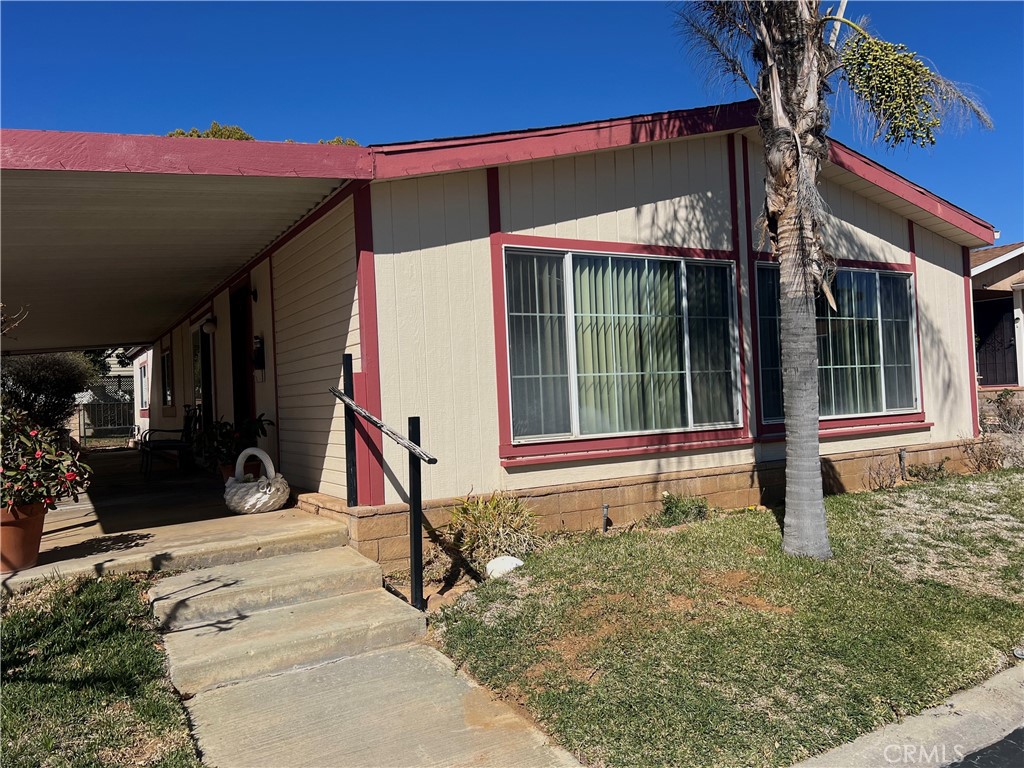10961 Desert Lawn Drive 116