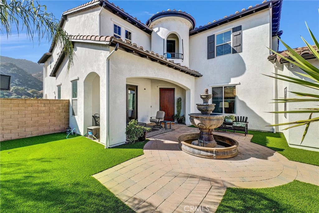 8307 Sunset Rose Drive