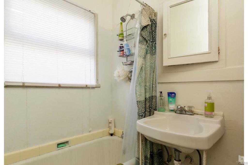 Jordan - 0232 - Residential Income