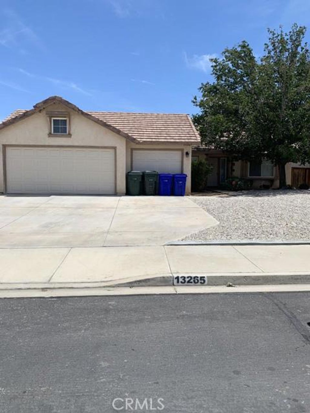 listing image 130722642973222353354