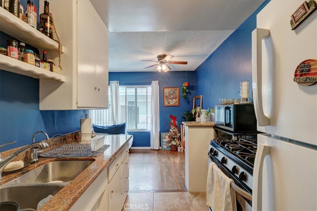 1101 e ocean boulevard 7