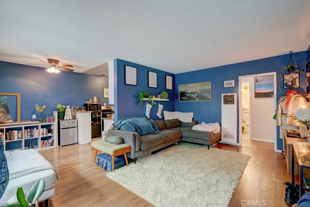 1101 e ocean boulevard 7