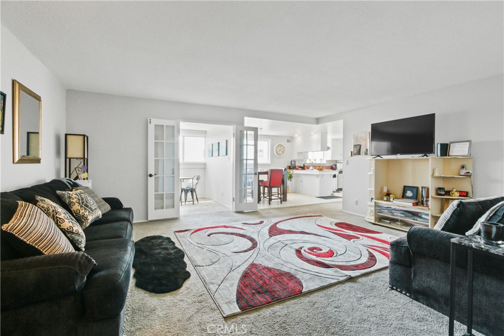 Photo 4 of 16 of 15312 S Normandie Avenue 201 condo