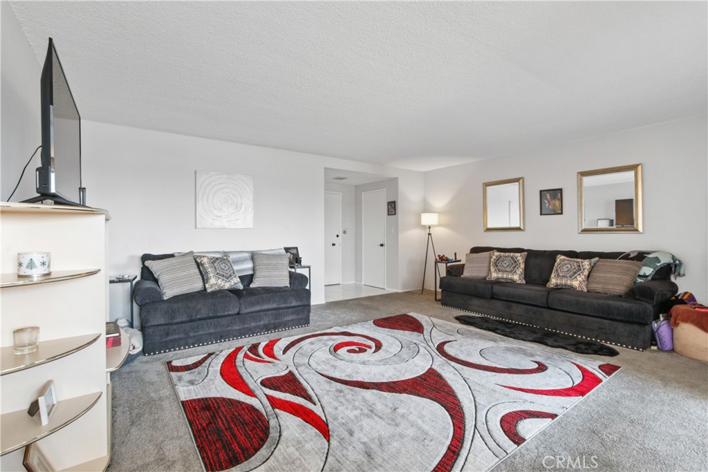 Photo 5 of 16 of 15312 S Normandie Avenue 201 condo