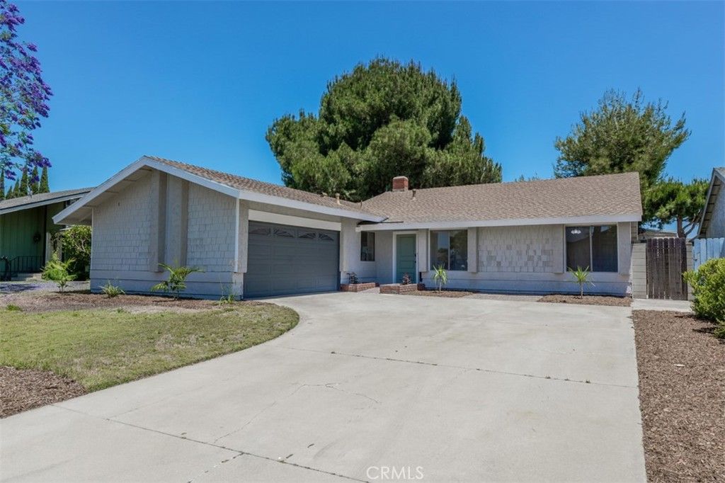 listing image 130723374015347450253