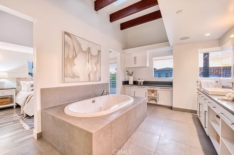 A home in Corona Del Mar