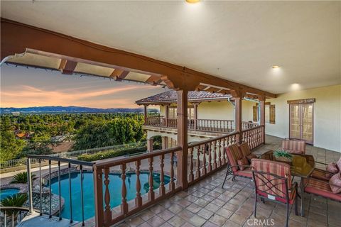 A home in Porter Ranch