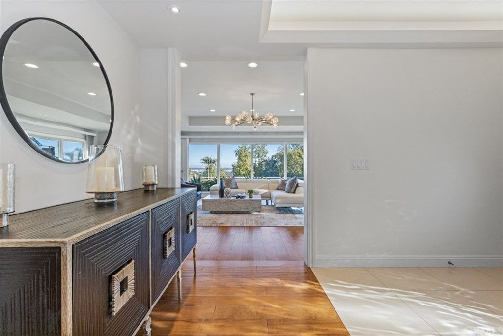 listing image 130720163804309852176