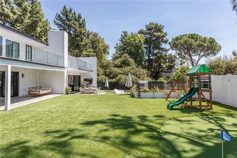 A home in La Crescenta