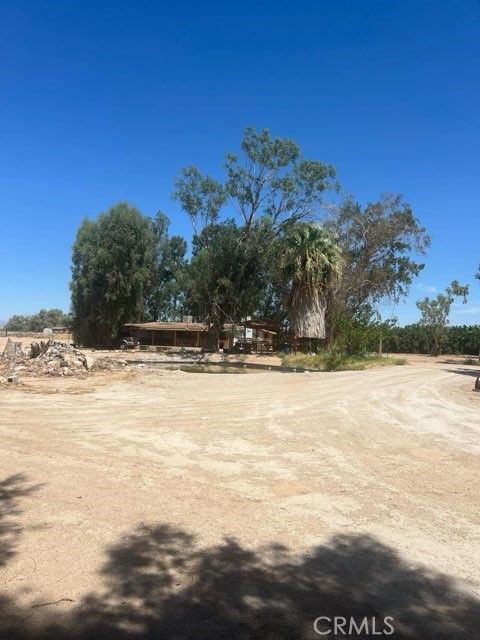 A home in Newberry Springs