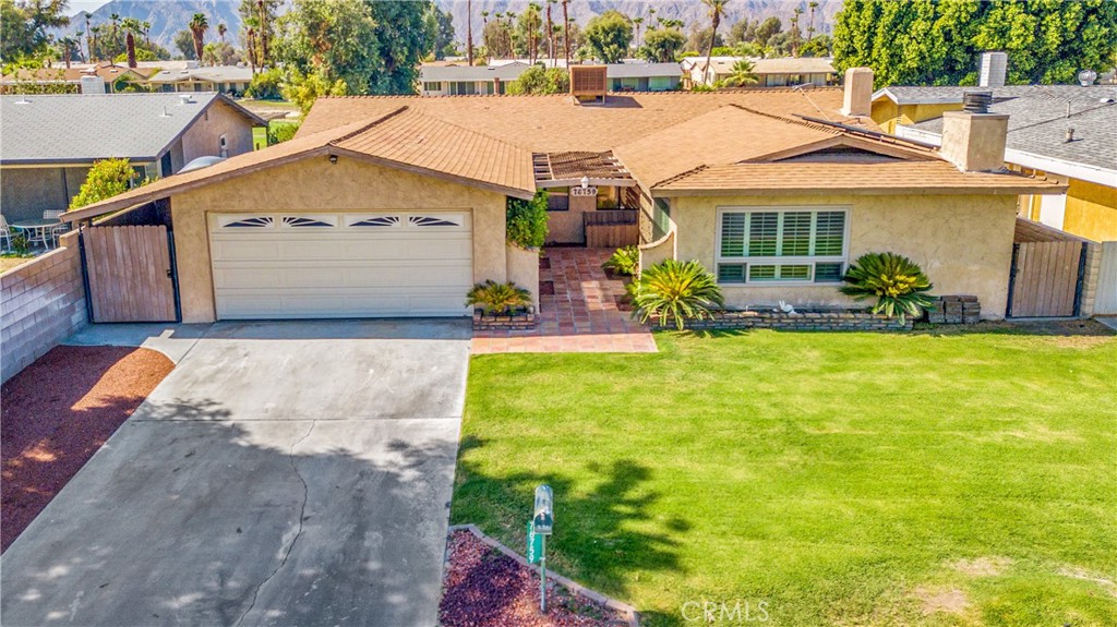 Palm Desert Country Club (32417) - Residential