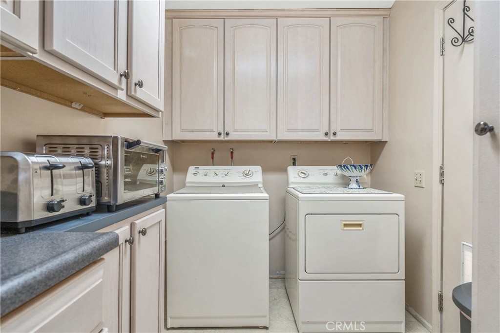 Palm Desert Country Club (32417) - Residential