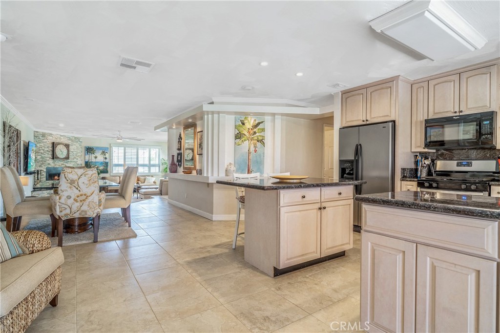 Palm Desert Country Club (32417) - Residential