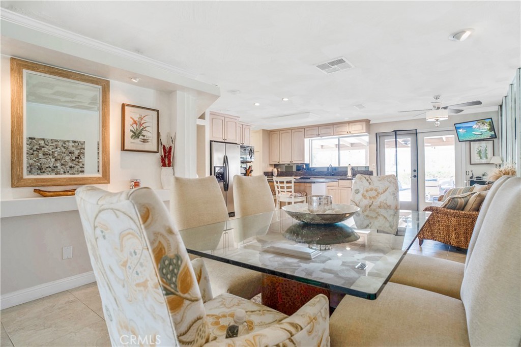 Palm Desert Country Club (32417) - Residential