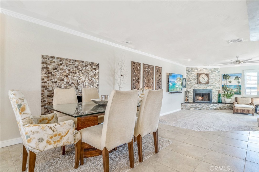 Palm Desert Country Club (32417) - Residential