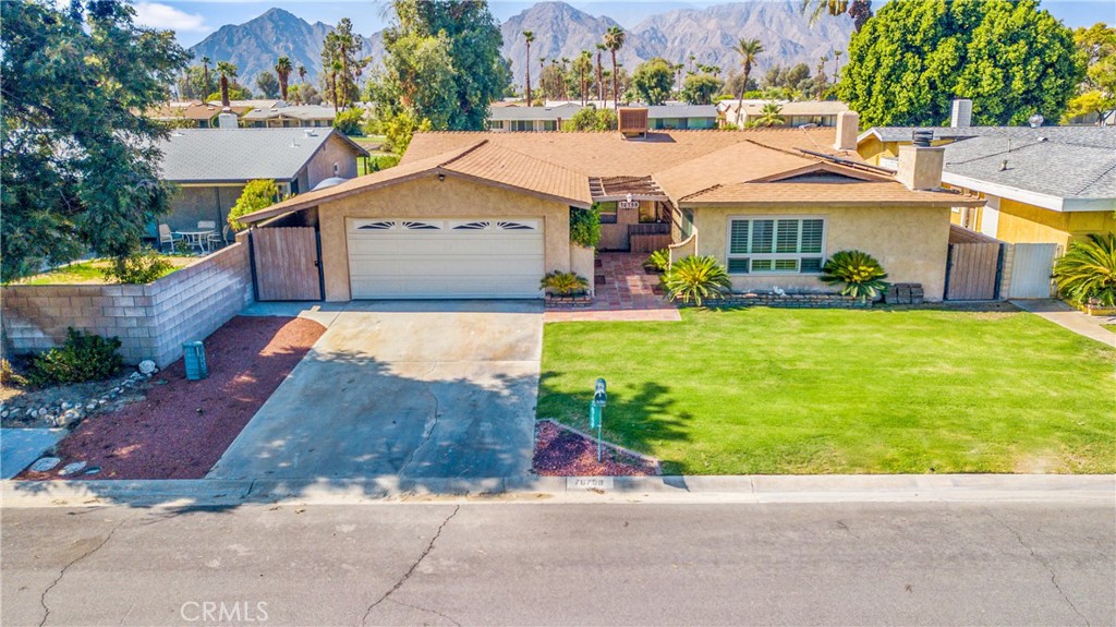 Palm Desert Country Club (32417) - Residential