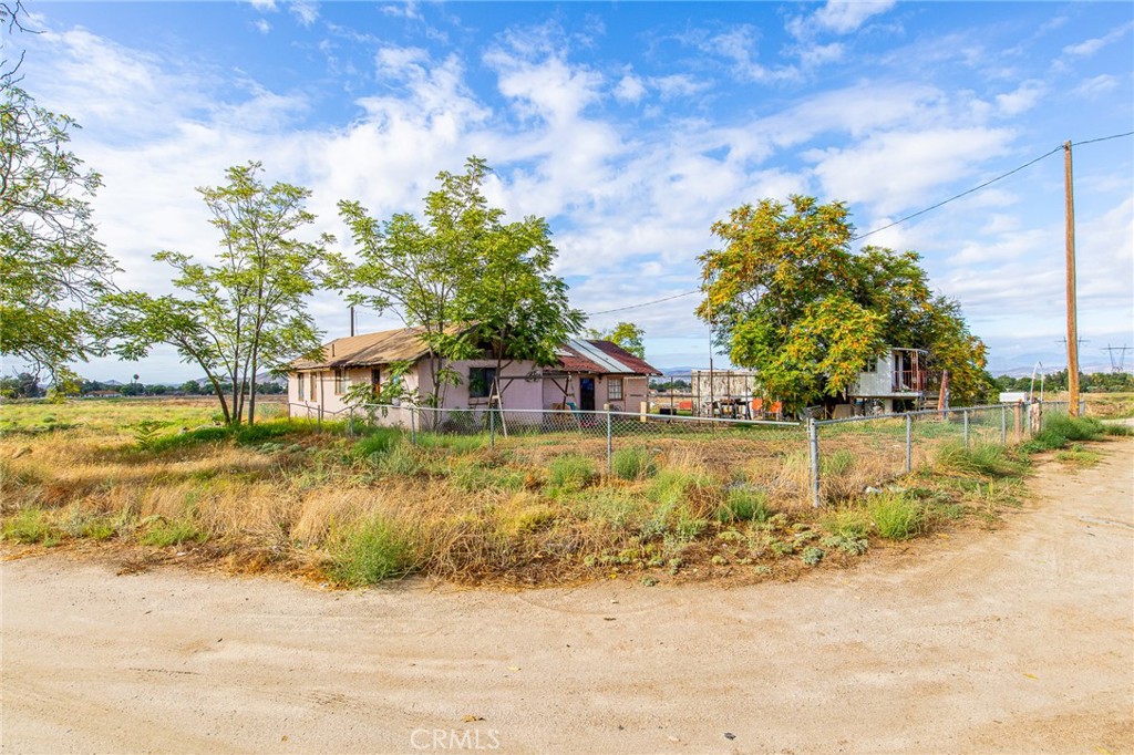 23489 Mapes Road