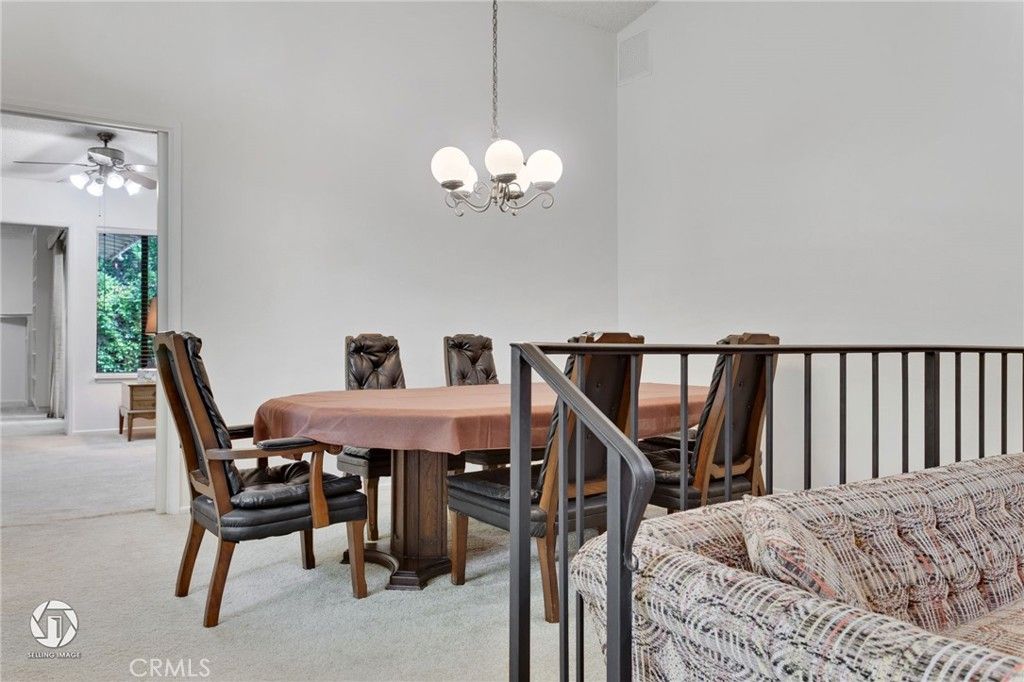 listing image 130723696449696152993