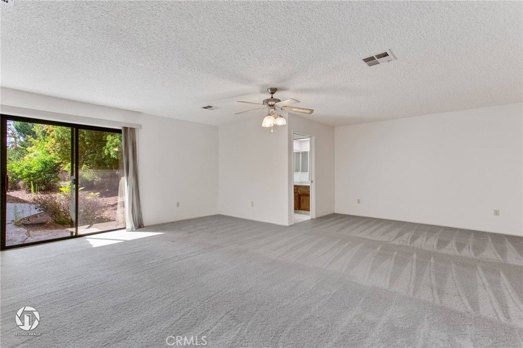 listing image 130723740506620503060