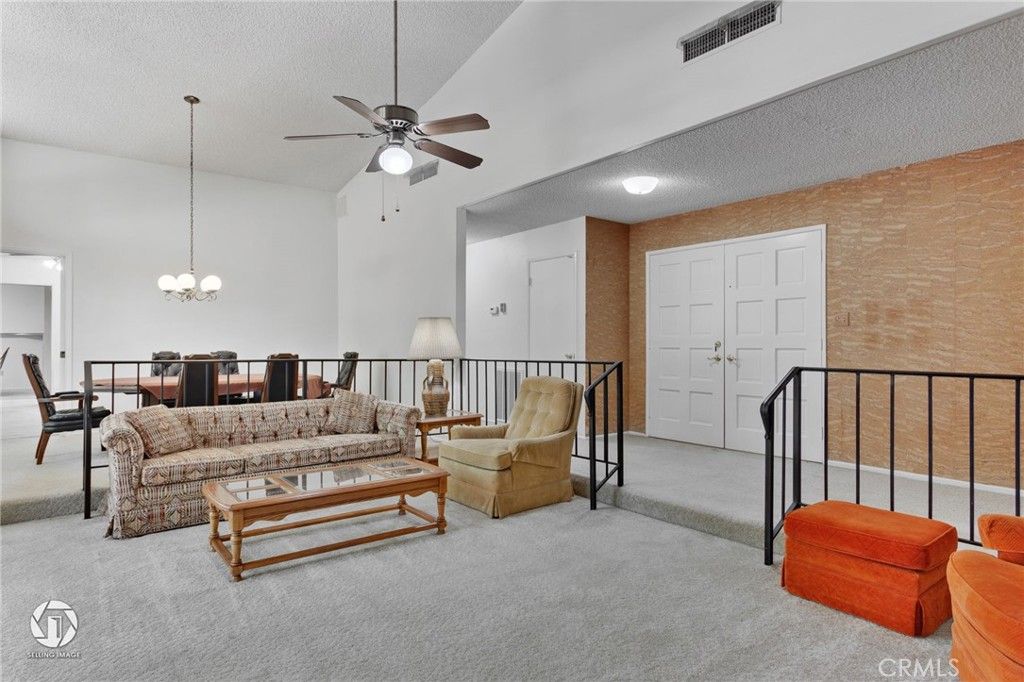 listing image 130723457964580679533