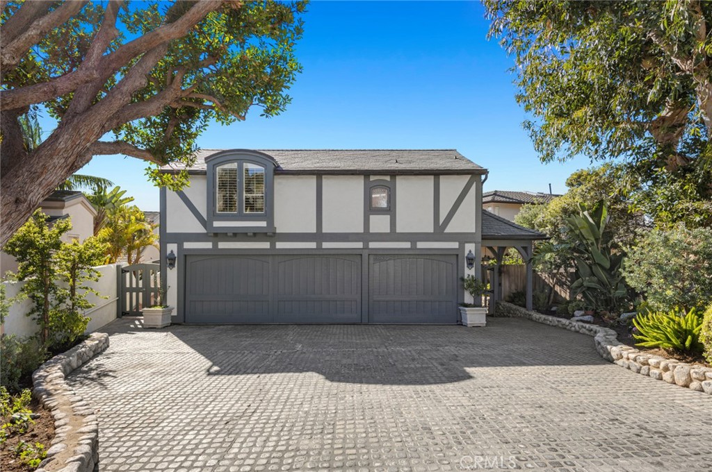 203 Crescent Bay Drive