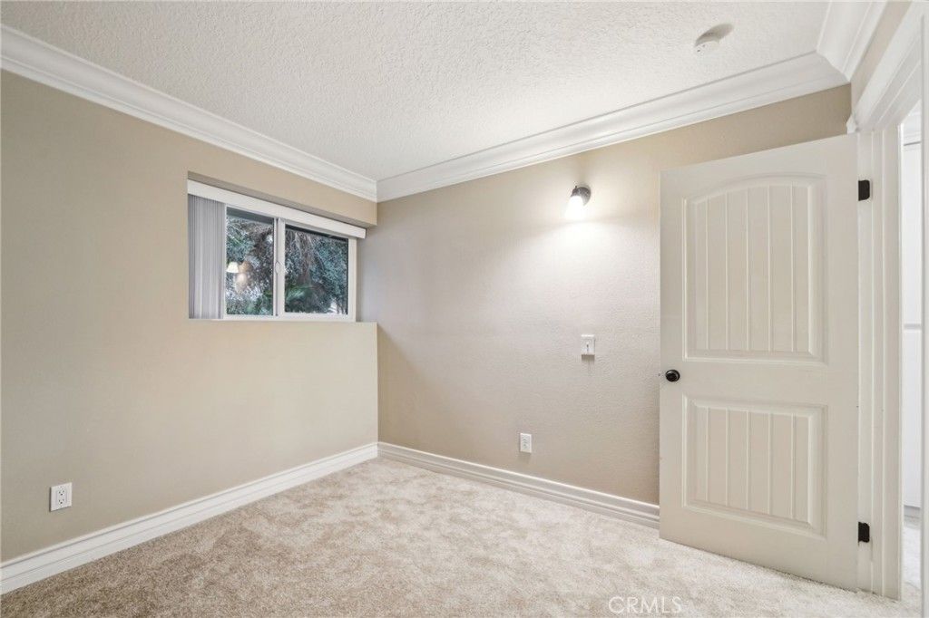listing image 38