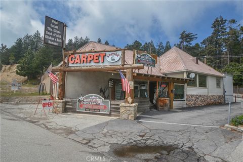 Photo of 25266 Hwy 18, Crestline, CA 92325 (MLS # EV24022428)