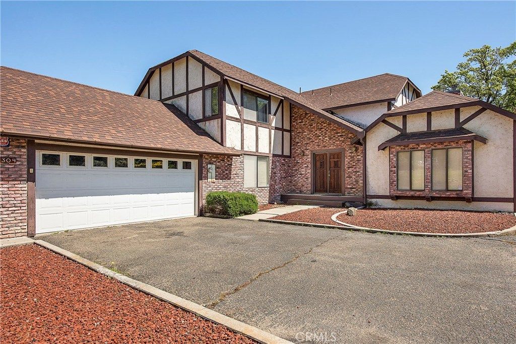 listing image 130723316581579785663