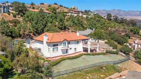 A home in Santa Paula