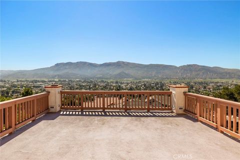 A home in Santa Paula