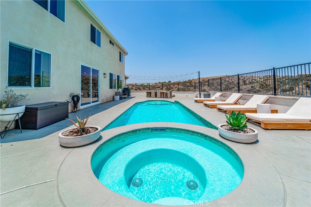 148 Mesquite Court