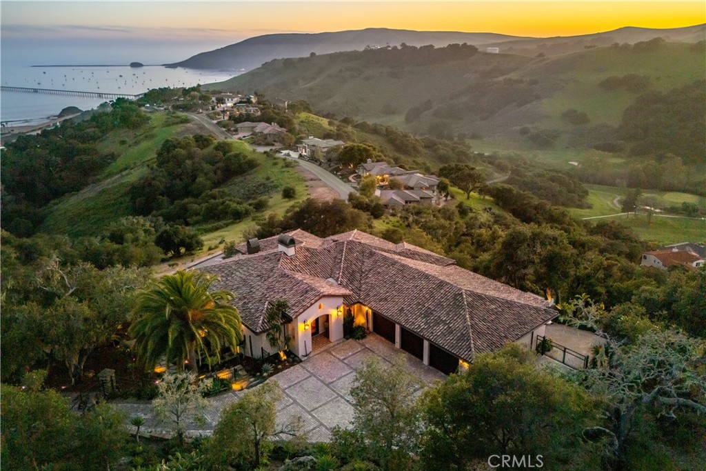 Avila Beach (320) - Residential