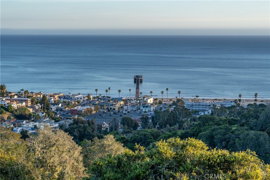 Avila Beach (320) - Residential
