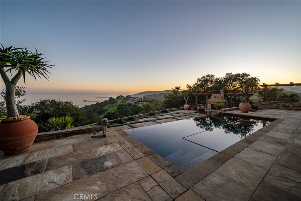 Avila Beach (320) - Residential